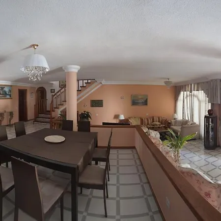 Las Americas Family * Playa de las Americas (Tenerife)