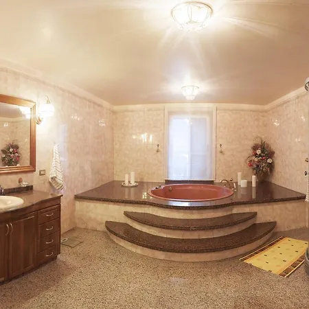 Guest house Las Americas Family